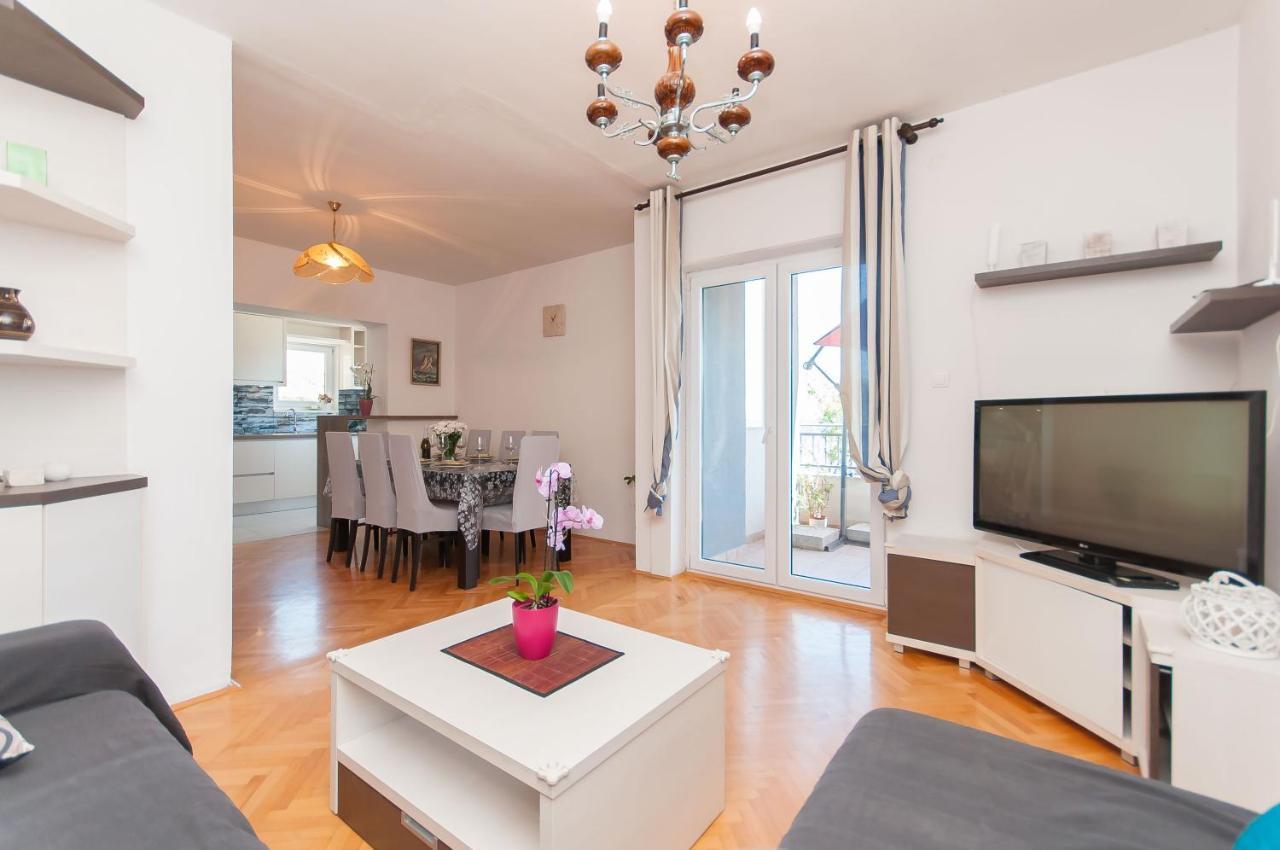 Apartman Roza Duće Buitenkant foto